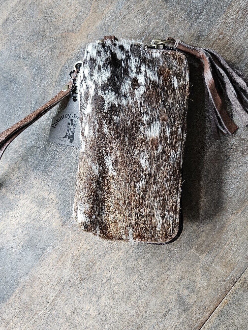 NWT Cowhide Leather Wristlet Clutch Purse